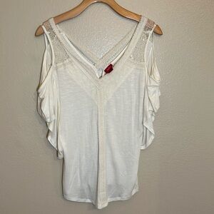 Daytrip Cream Lace Cold Shoulder Shirt